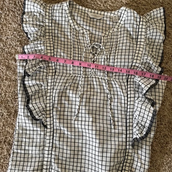 Anthropologie Scotch & Soda Lace Up Neck Ruffle Sleeve Top, White/Navy
Medium - Picture 12 of 12